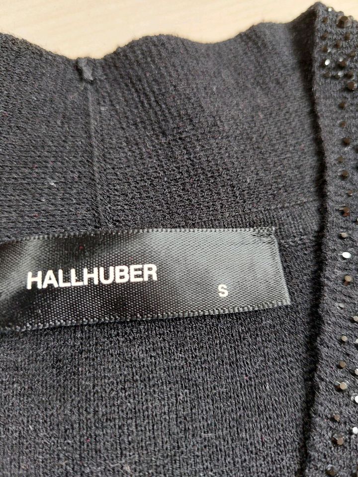 Strickjacke • Bolero • Weste • HALLHUBER • schwarz • Gr. S in Vöhringen