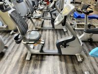 8 x Precor Cardiogeräte, Laufband, AMT, Ergometer Mecklenburg-Vorpommern - Züssow Vorschau