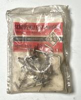 DDR Schlüsselkastenhaken, ungeöffnet Dresden - Lockwitz Vorschau