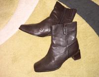Stiefel /Stiefeletten von Jana in der Größe 39 Sachsen-Anhalt - Magdeburg Vorschau
