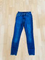 Jenas lange Hose Only S 32 blau Röhrenjeans Bayern - Erding Vorschau