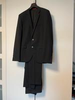 Hugo Boss Anzug 46/48 Niedersachsen - Bovenden Vorschau