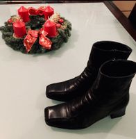 Damen Winter Stiefel Stiefeletten echtes Leder leicht 37 schwarz Frankfurt am Main - Kalbach Vorschau