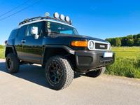 Toyota FJ Cruiser AWD 4 Liter V6 24 Ventil Automatik Rodenkirchen - Sürth Vorschau