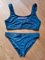Nagelneuer Superdry Bikini dunkelgrün mit Logo ungetragen Bayern - Miesbach Vorschau
