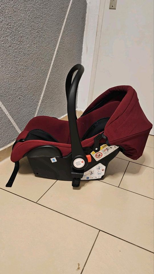 Kinderwagen 3in 1 in Hattingen