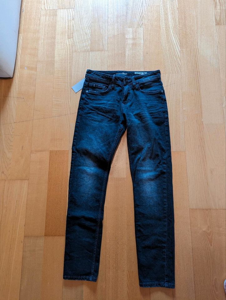 Neue Herren Jeans in Elchesheim-Illingen