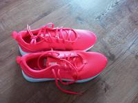 Puma Laufschuhe Damenschuhe Sportschuhe neu Leipzig - Holzhausen Vorschau