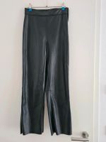 Hose Lederhose Kunstleder Gr. 38 schwarz H&M Bayern - Augsburg Vorschau