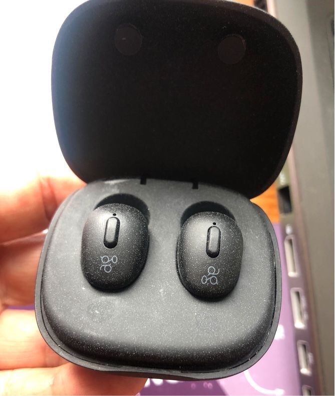 AG SNext Wireless Earbuds Ohrhörer in Hamburg