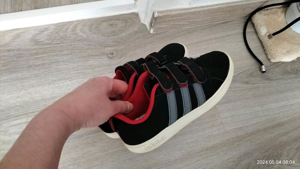 Adidas Kinder Schuhe in Hamburg