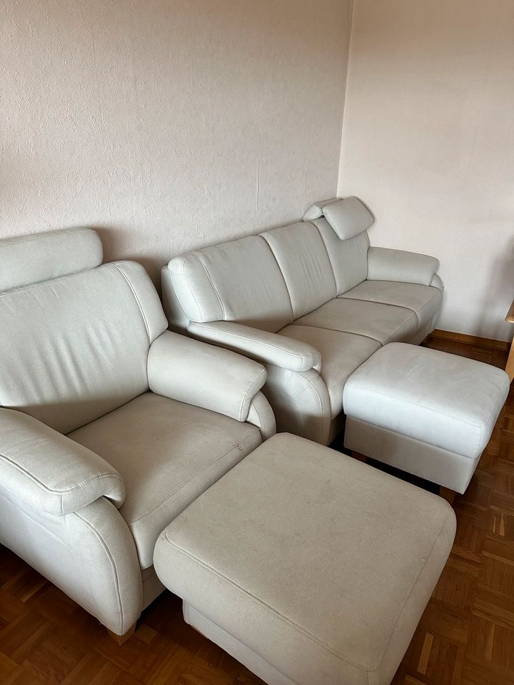 Helle Couch mit Sessel zu verschenken in Weiler bei Bingen