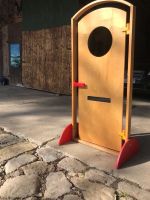 Spielzeugtür - traumhaft schöne lebensgroße Massivholz-Haustür Niedersachsen - Rosdorf Vorschau