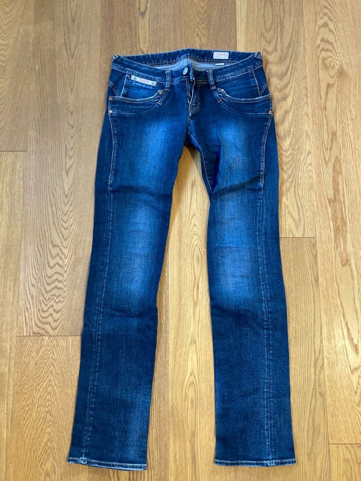 Jeans Herrlicher Piper 28 /34 in Wedel