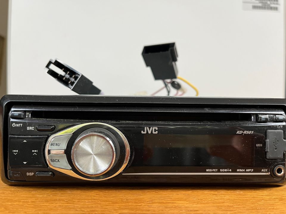 JVC CD-Receiver mit Bedienungsanleitung in Oldenburg