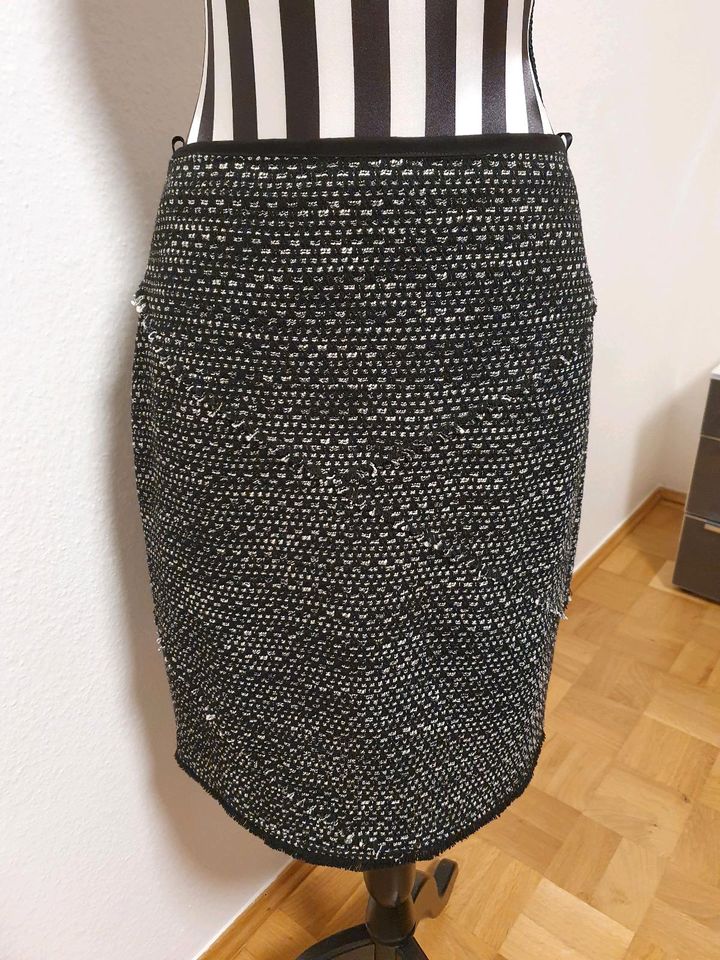 Marc Aurel Tweed Rock Wolle 38 Gr. NVP 119€ in Karlsruhe