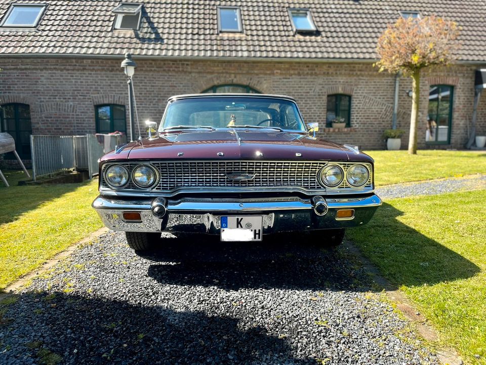 Ford Galaxie V8 Cabrio von 1963 in Köln