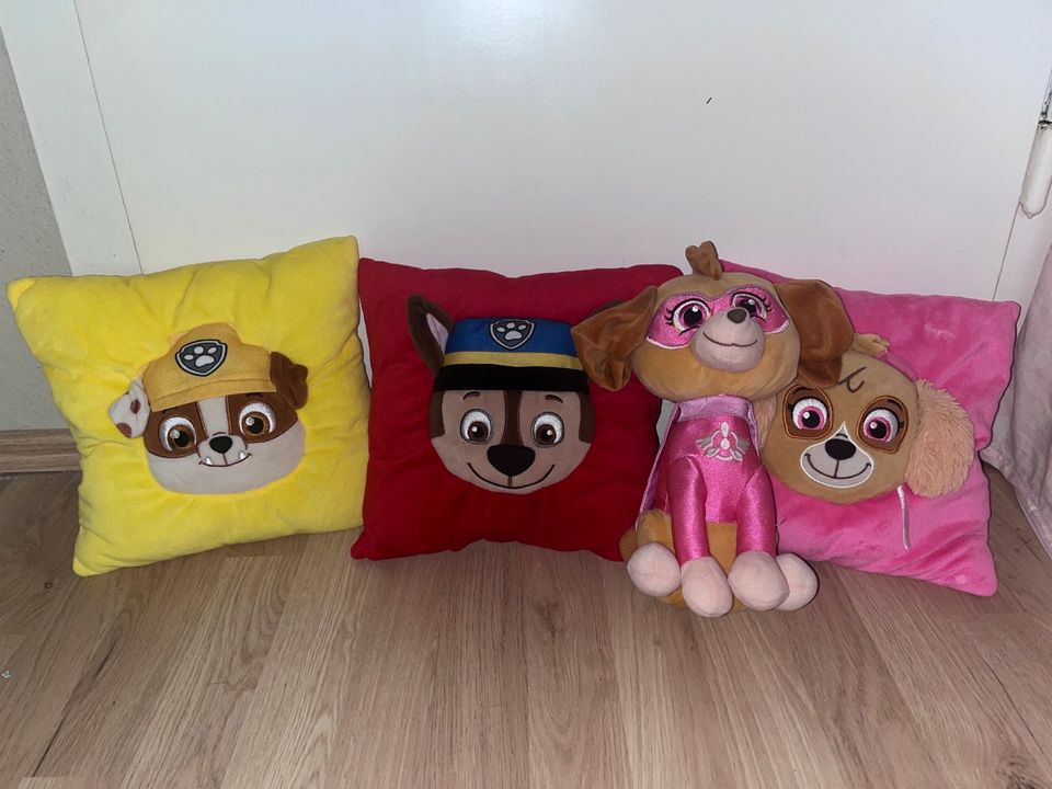 Paw Patrol Kuscheltiere + Kissen in Bochum