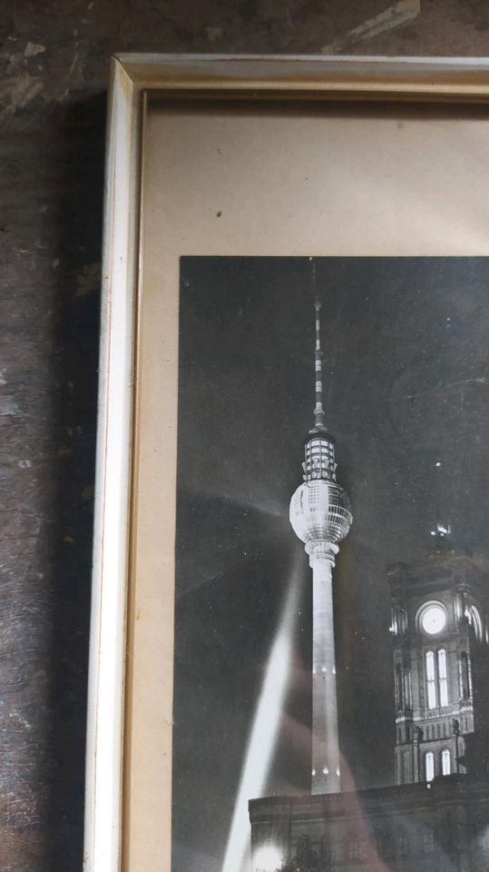 Bild Wandbild Berlin Fernsehturm Rathaus DDR VEB VintageOstalgie in Leipzig