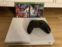 Xbox One S 500GB Wireless Controller 2 Spiele PES 2020 Star Wars Nordrhein-Westfalen - Senden Vorschau