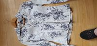 Bluse Benetton mit blauen Blumenprint Rheinland-Pfalz - Münster-Sarmsheim Vorschau