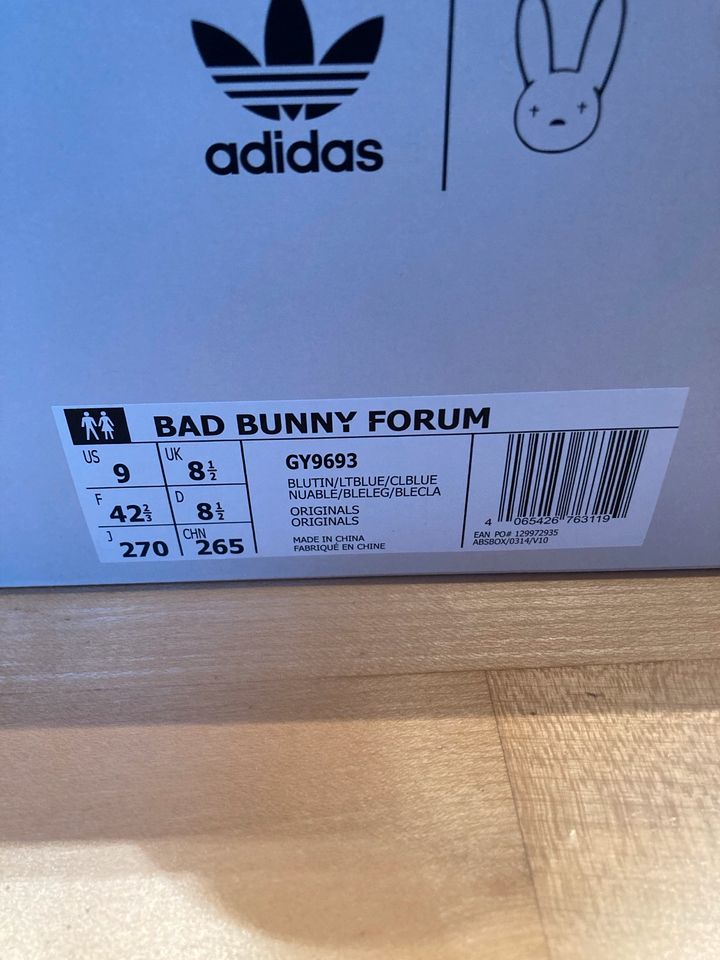 Adidas Bad Bunny Blue Tint 42,5 Neu in Eppertshausen