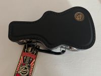 Lunchbox in Gitarrenform von Suck UK, Schwarz/Metall Düsseldorf - Bilk Vorschau