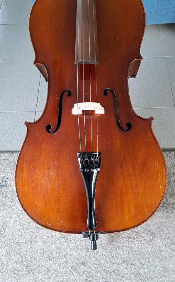 Cello / Violoncello, 4/4 Größe, älteres Instrument in Tostedt