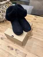 UGGs Stiefel in Schwarz, Größe 39 – Sehr guter Zustand! Nordrhein-Westfalen - Solingen Vorschau