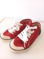 Sneaker Halbschuhe Schuhe 31 32 Cyrillus rot weiß Baden-Württemberg - Langenargen Vorschau