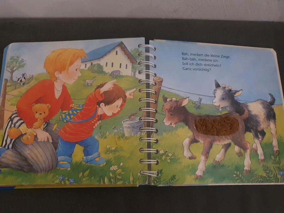 ♥️ Kinderbuch Tiere streicheln Haptik Streichelzoo in Magdeburg