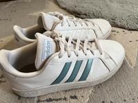 Wie neu!!!Adidas Schuhe Größe 38 Leipzig - Liebertwolkwitz Vorschau