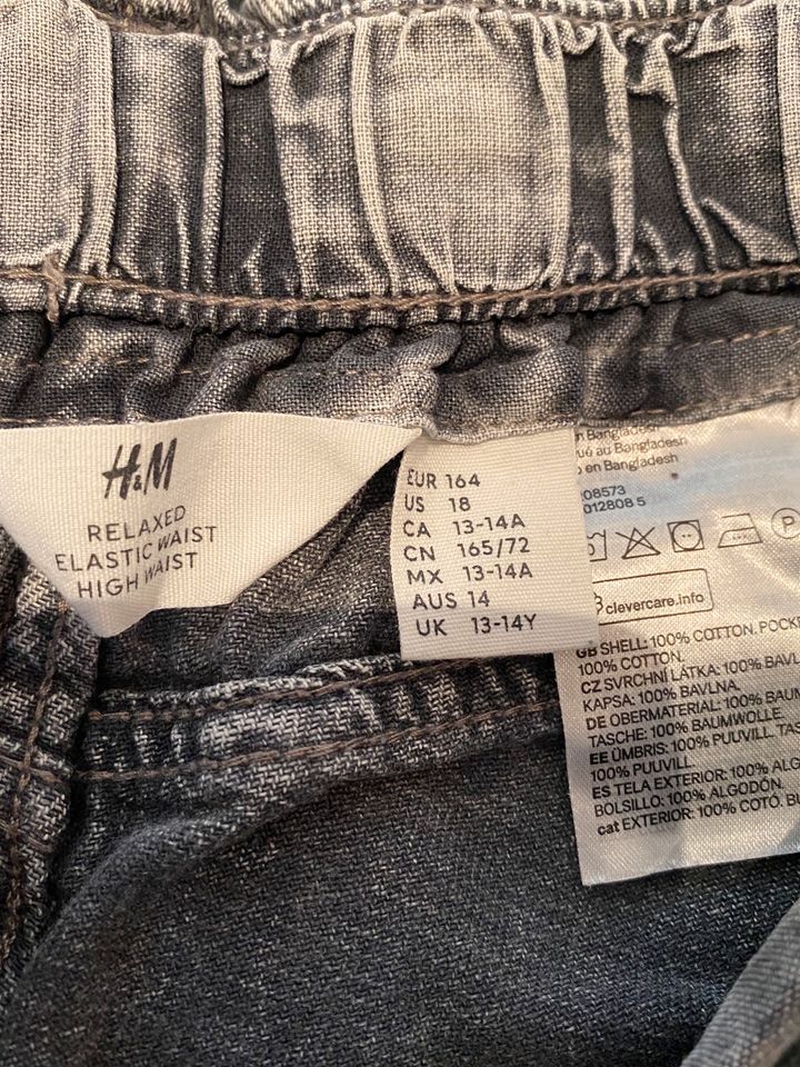 H & M Mädchen Jeans Gr 164 kaum getragen in Handorf