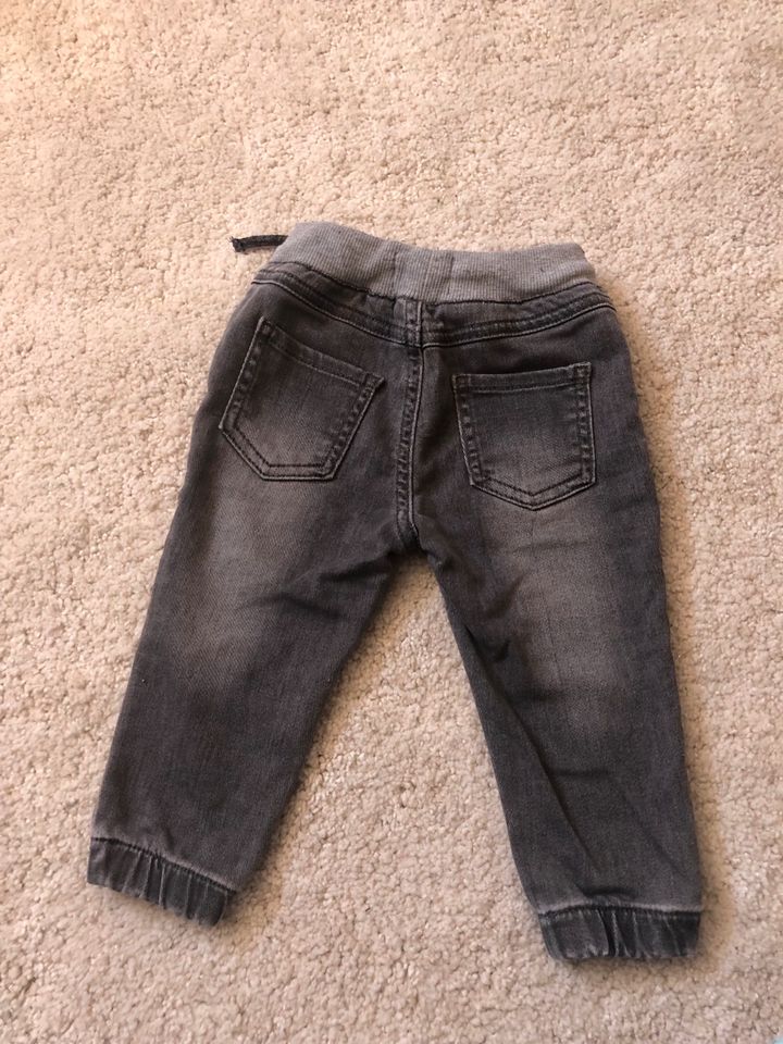 Boy Jeans Gr. 74/80 in München