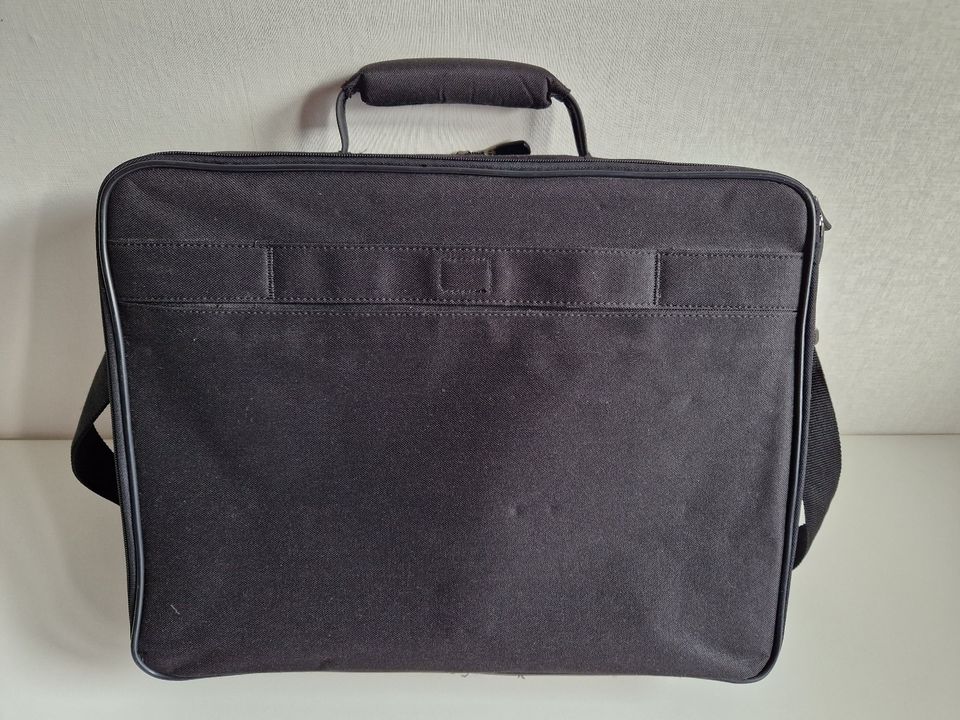 Laptoptasche/Notebooktasche Dicota bis 17 Zoll in Frankfurt am Main