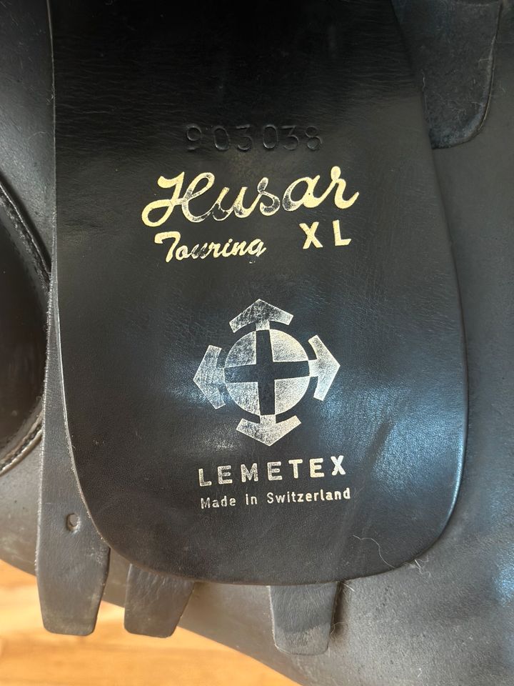 Lemetex Husar XL VSS Sattel 17,5 Zoll inkl. Versand in Melle