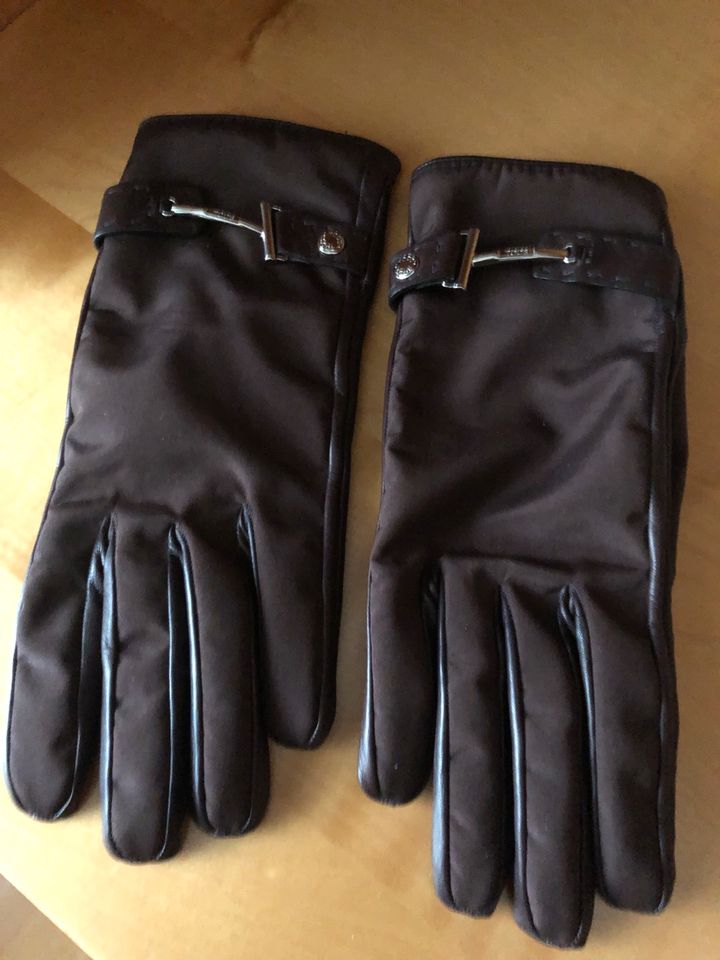 Lederhandschuhe Tods in Korntal-Münchingen