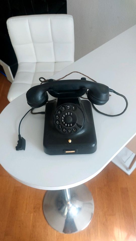 Retro Telefon in Finsing