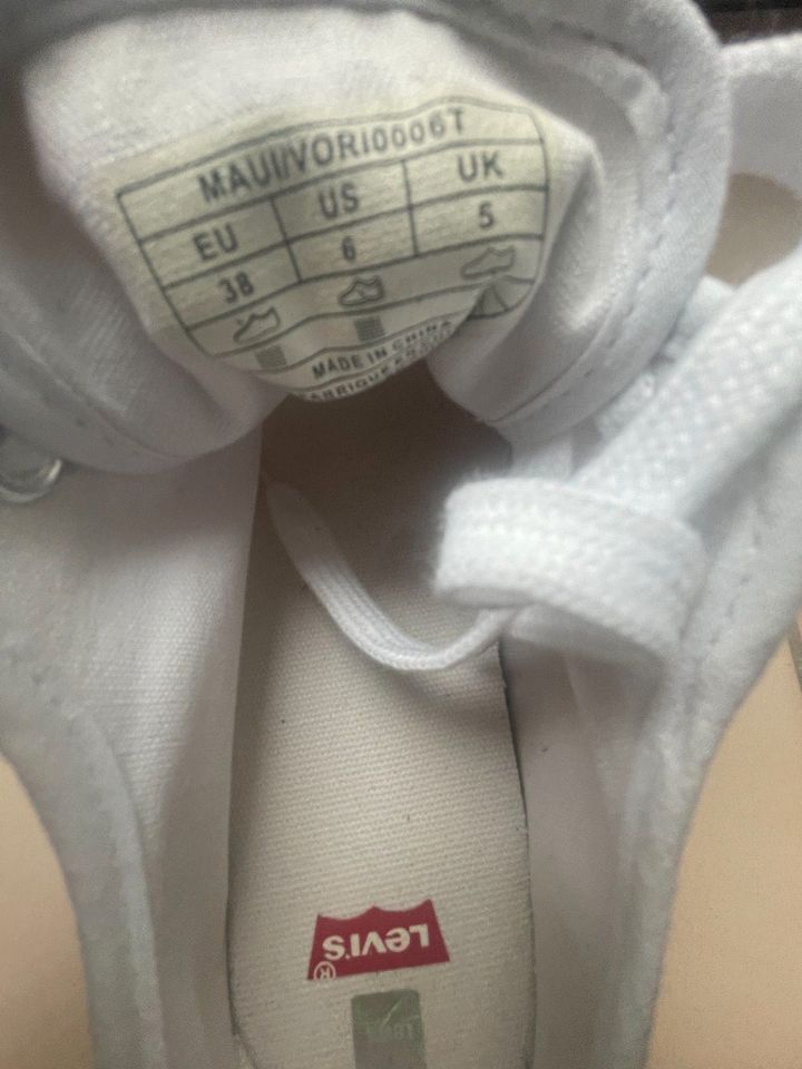 Levi's Damen Sneaker GR. 38 - NEU in Düsseldorf