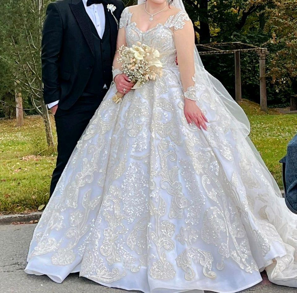 Brautkleid. Einmalig getragen in Darmstadt