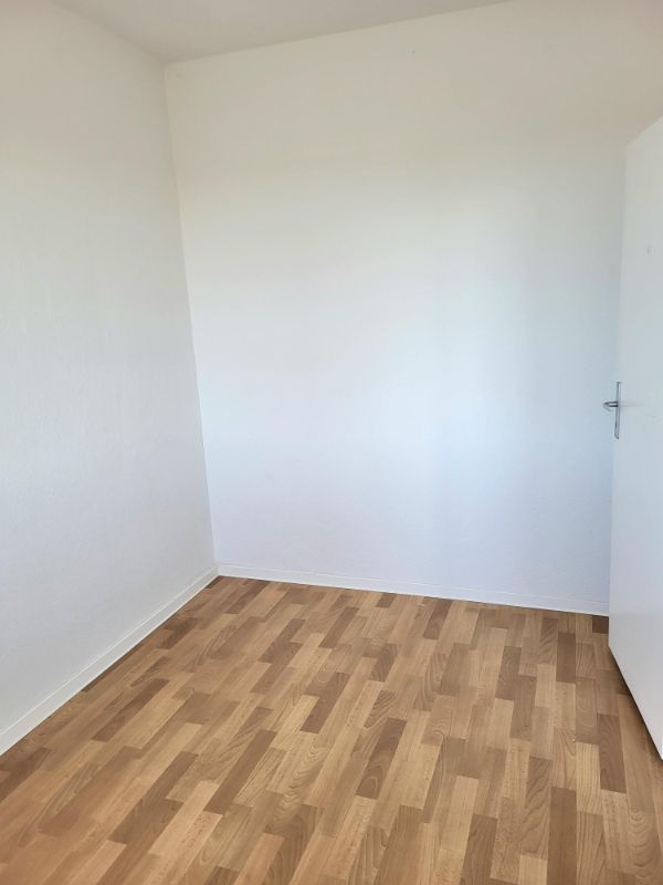 4 -Raumwohnung mit Balkon... 2x Kaltmiete geschenkt + Kautionsfrei ! in Stendal