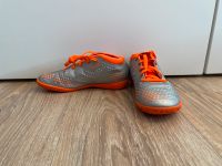 Puma Sportschuhe - orange/silber - Gr. 32 Bremen - Woltmershausen Vorschau