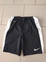 Neuwertig NIKE Sporthose Gr. S Fußball Freizeit schwarz Nordrhein-Westfalen - Altenberge Vorschau