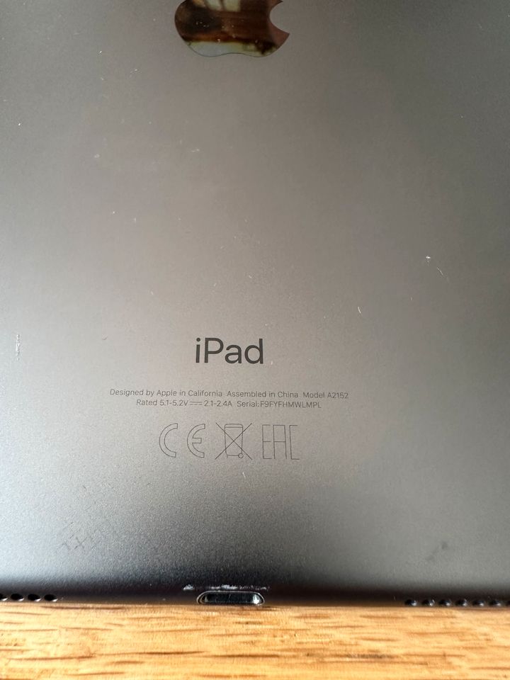 Apple iPad Air 3 (2019) Wi-Fi, 256 GB Space Grau in Ulm