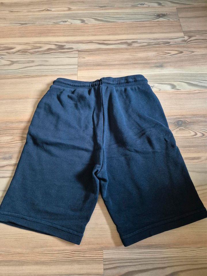 Blaue Sweatshorts von H&M in Heiligenhaus