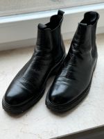 Common Projects Chelsea-Boots mit dicker Sohle Neuhausen-Nymphenburg - Neuhausen Vorschau