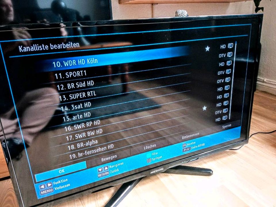 Medion 3D Smart LED TV 106 cm Tripple Tuner Internet TV in Preetz