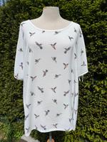 Brax kurz Arm Shirt weiß mit Kolibri Muster in 46 Niedersachsen - Braunschweig Vorschau