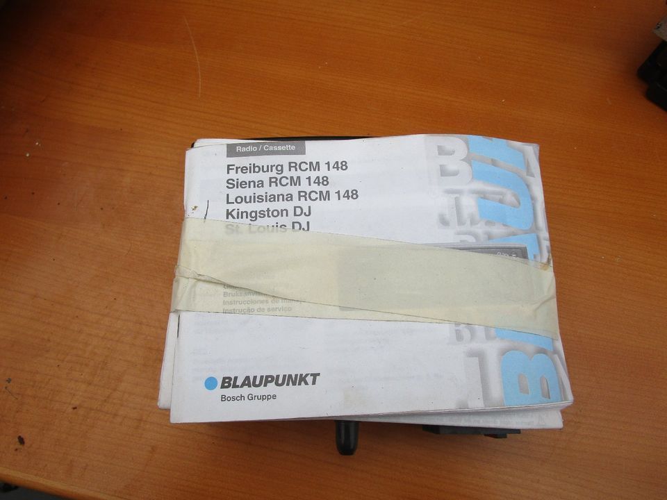 Autoradio Blaupunkt Freiburg RCM 148 in Bornheim