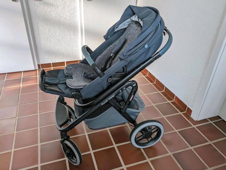 MAXI Cosi Lila XP Kombikinderwagen Essential Graphite in Geldern